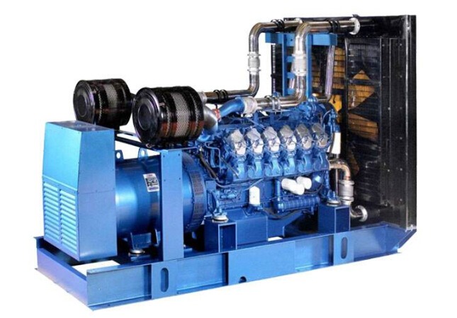 德宏康明斯30kw小型柴油二手发电机组